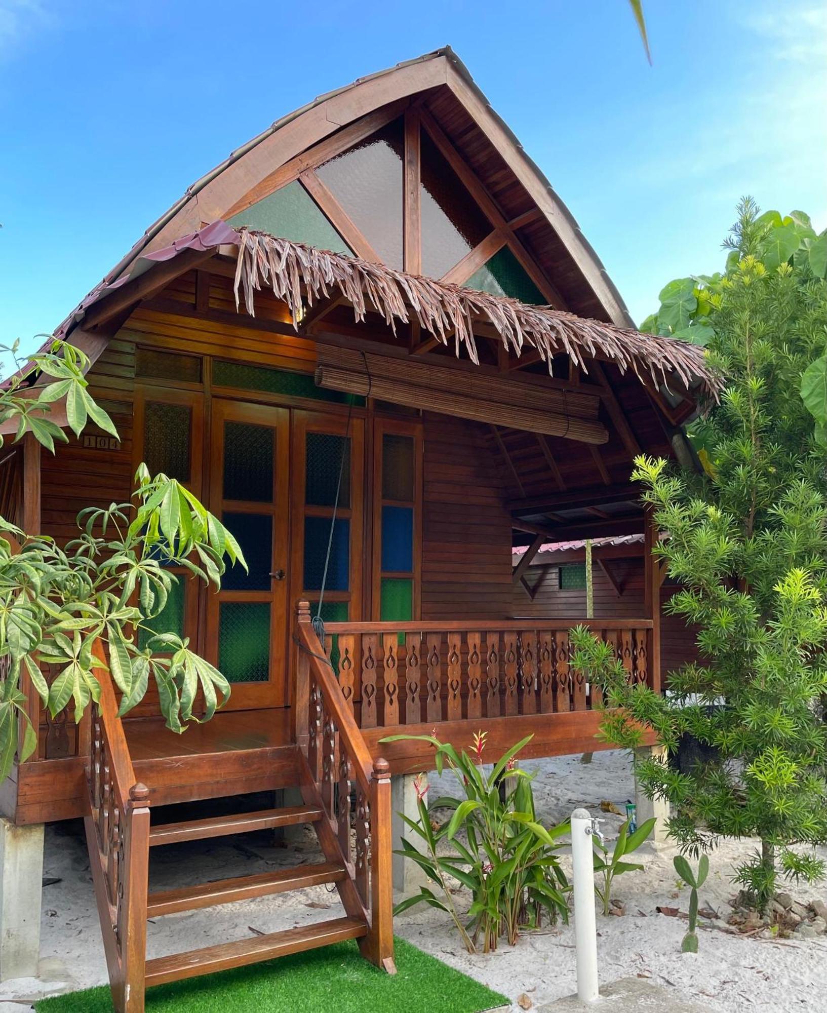 Golden Chenang Village Pantai Cenang (Langkawi) Exterior foto